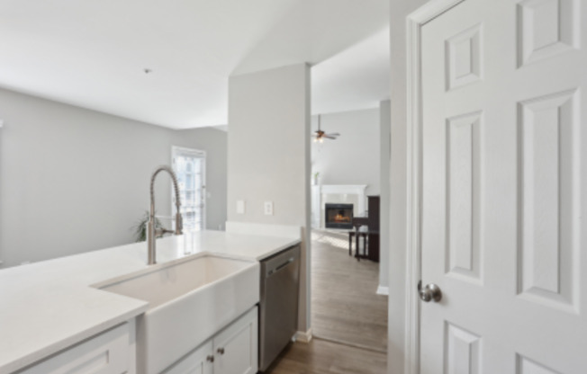 2058 DROGHEDA LN