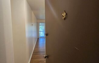 2 beds, 1 bath, $1,650