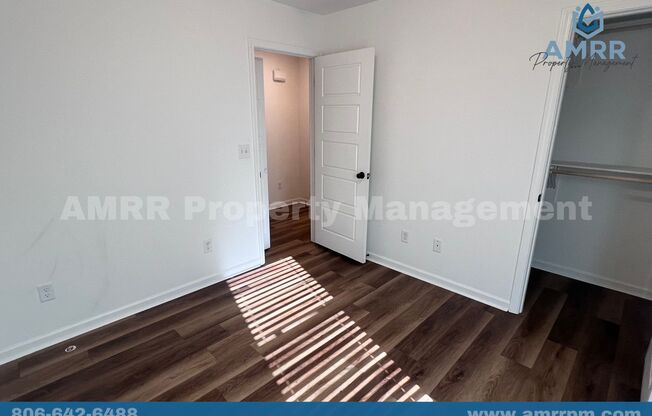 3 beds, 2 baths, $1,599