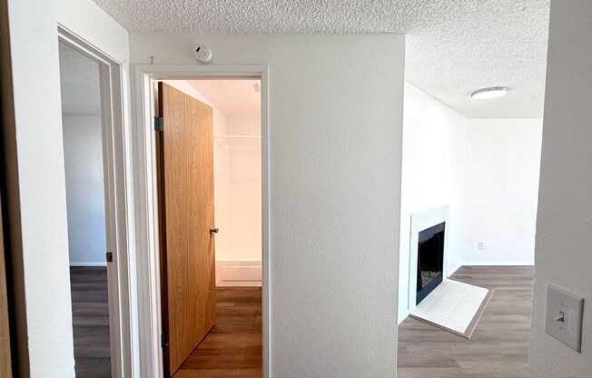 1 bed, 1 bath, 674 sqft, $1,550, Unit O202
