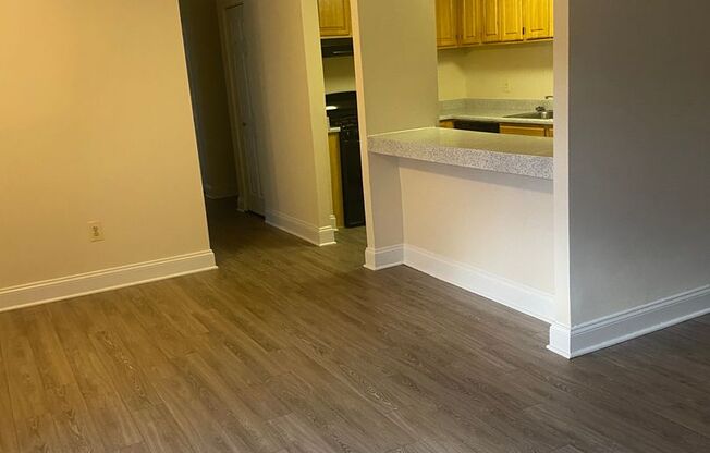 2 beds, 1.5 baths, 1,050 sqft, $1,975, Unit 3400 #001