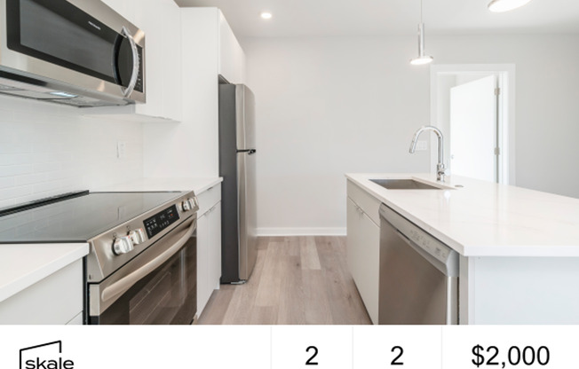 2 beds, 2 baths, 927 sqft, $1,935, Unit B220