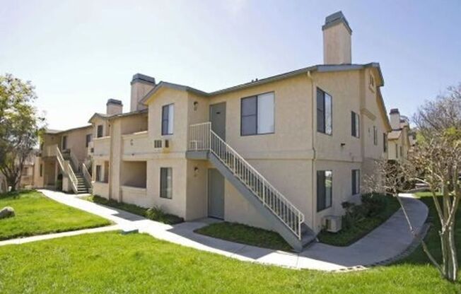 2 beds, 2 baths, 900 sqft, $2,200, Unit 73