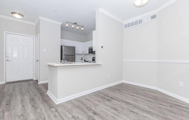 1 bed, 1 bath, 675 sqft, $1,150