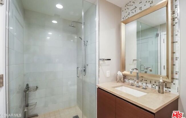 2 beds, 2.5 baths, 1,790 sqft, $8,500, Unit 34D