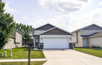 3 beds, 2 baths, $2,100