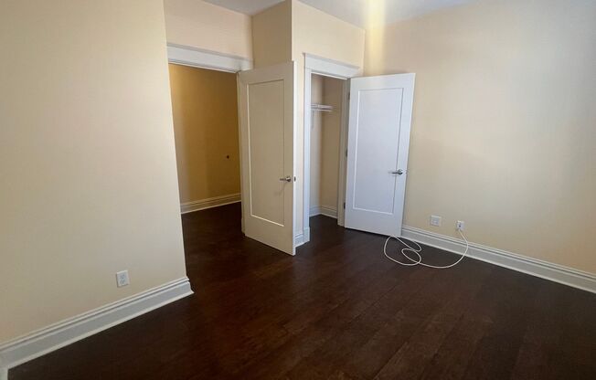 2 beds, 1 bath, 741 sqft, $1,550, Unit 4230 C