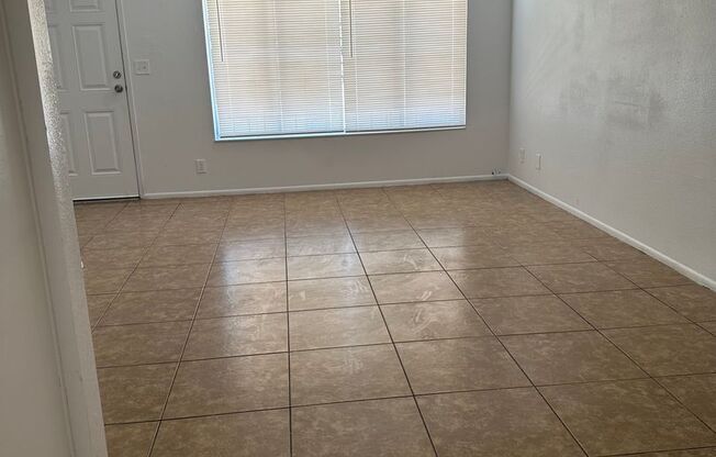 2 beds, 1 bath, $1,500