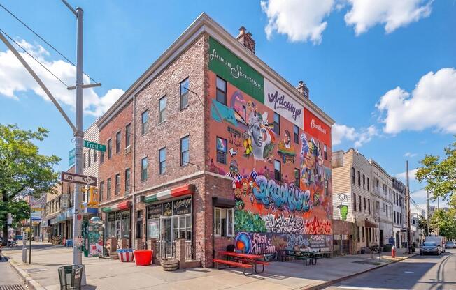 Studio, 1 bath, 361 sqft, $2,975, Unit 2I