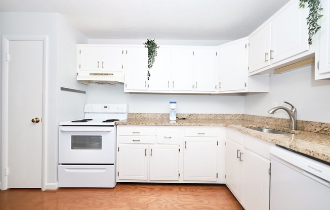 11 Cogswell Ave 7a