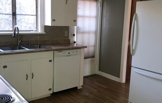 2 beds, 1 bath, $1,800