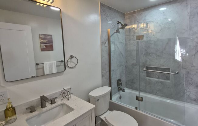 GORGEOUS  BRAND new home (ADU) 1bedroom 1bathroom in single-family neighborhood.