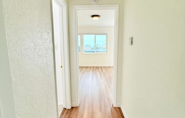 1 bed, 1 bath, $2,495, Unit 1122