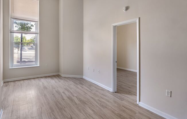 317 E. North Avenue