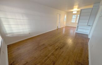 2 beds, 1 bath, $1,200