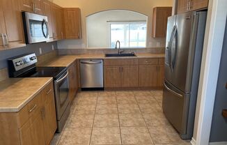 3 beds, 2 baths, $2,250