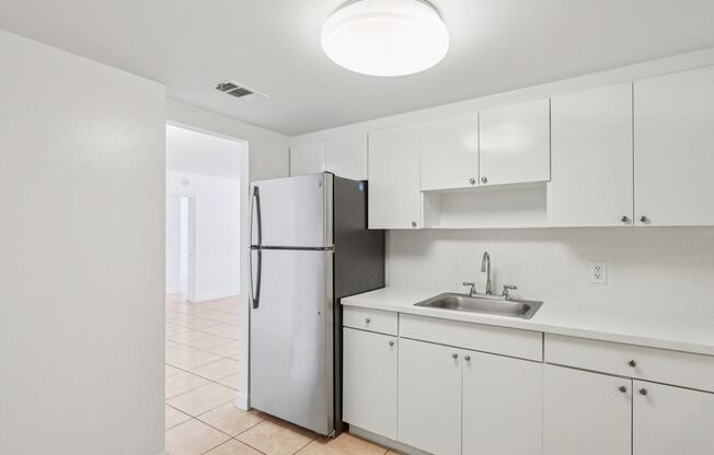 2 beds, 2 baths, 1,110 sqft, $2,300, Unit 211S