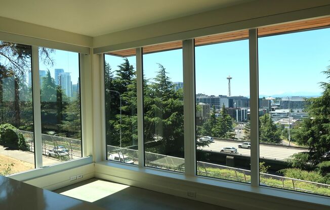 2 beds, 1 bath, 643 sqft, $2,895, Unit 210