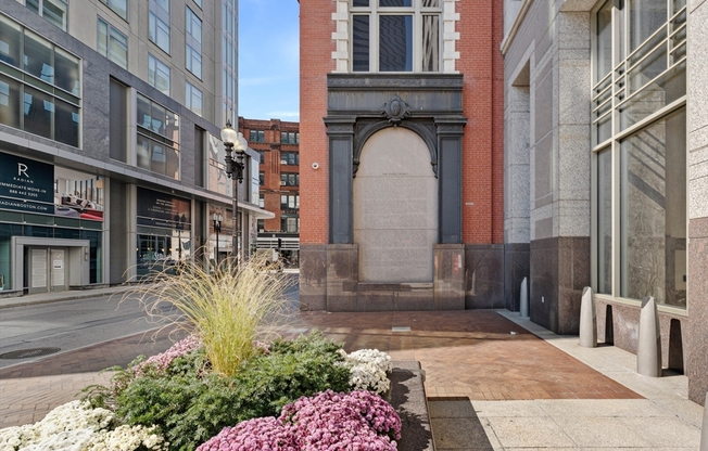 1 bed, 1 bath, 1,051 sqft, $4,200, Unit 1F