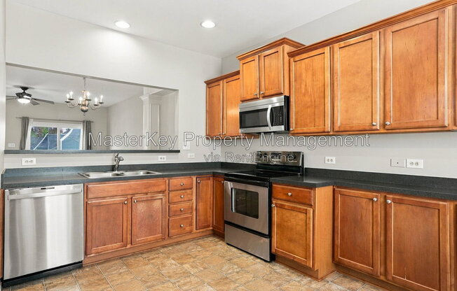 146 MADISON SQ LN