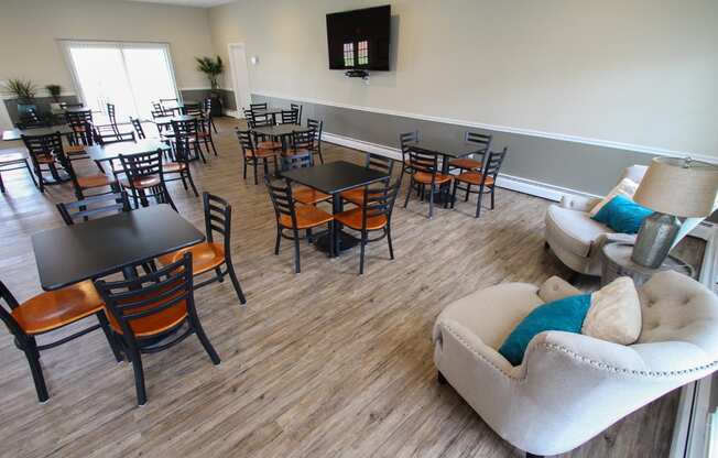 This is a photo of the resident clubhouse at Compton Lake Apartments in Mt. Healthy, OH.