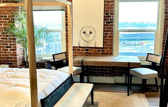 Studio, 1 bath, 650 sqft, $2,017, Unit 601