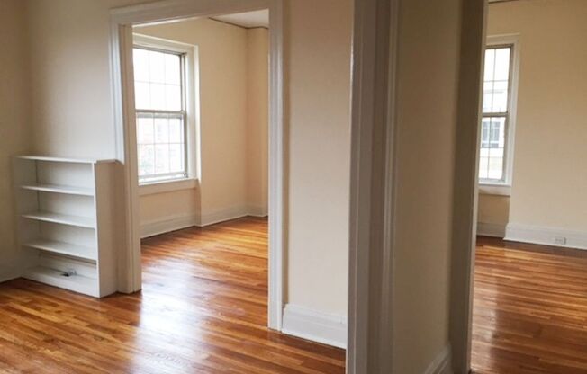 2 beds, 2 baths, 775 sqft, $1,875, Unit 410