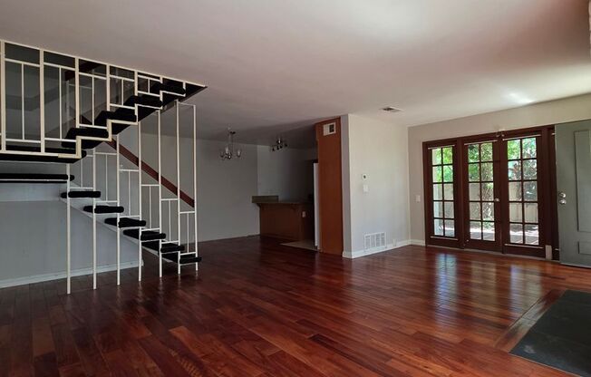 La Jolla Two Story Condo UTC