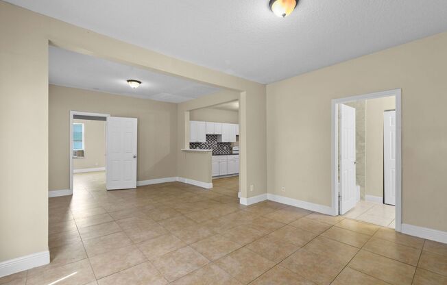 3721 Henry Ave