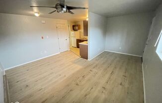 1 bed, 1 bath, $800, Unit 201 - #4