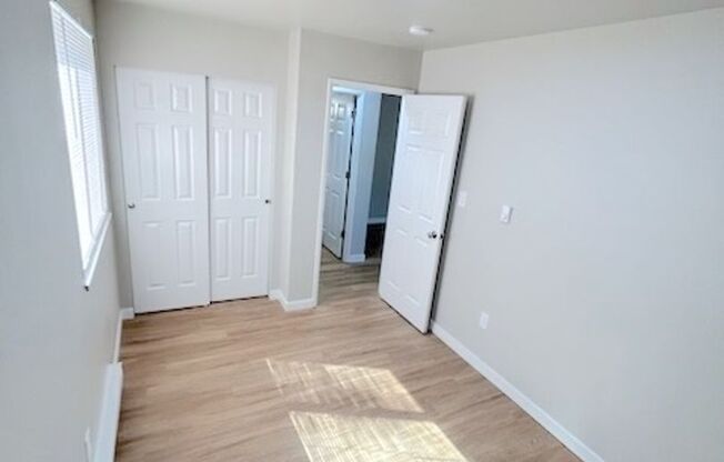 1 bed, 1 bath, 600 sqft, $1,300, Unit A-1