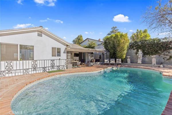 22444 VENIDO RD