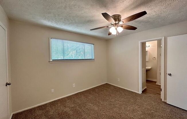 1 bed, 1 bath, $785, Unit MA904