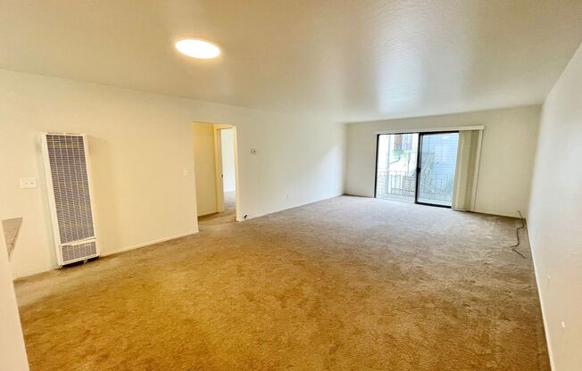 2 beds, 1 bath, $3,675, Unit #7