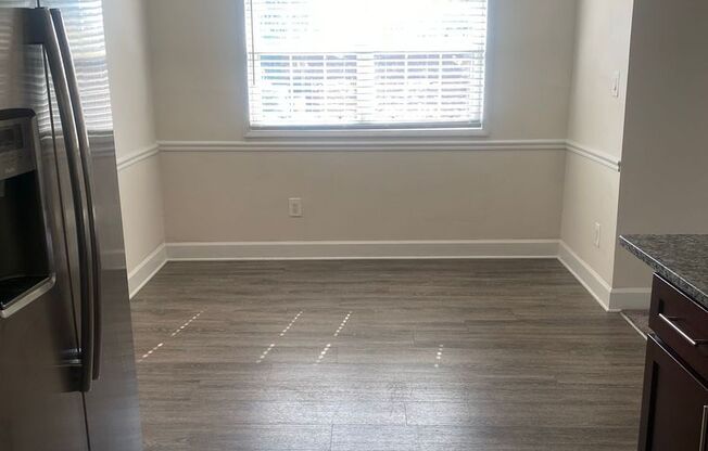 2 beds, 1.5 baths, 881 sqft, $2,200, Unit 5341 #6