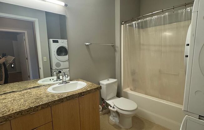 Hawthorne @ Ladd's - 1 & 2 Bedroom Apartment Homes