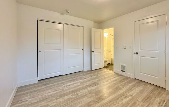 1 bed, 1 bath, 450 sqft, $1,595, Unit 6115 8th Ave NW