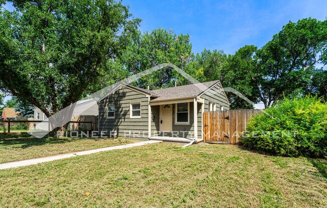 Charming Single Family Home With A Fully Fenced In Yard!