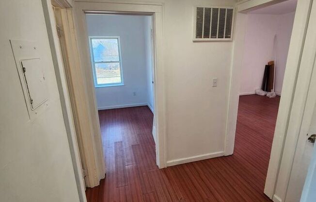 8935 MERIDIANAVE