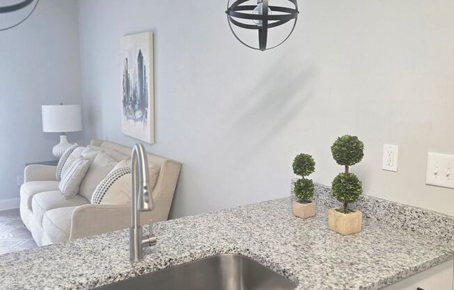 1 bed, 1 bath, 740 sqft, $1,599, Unit 600 - 3E