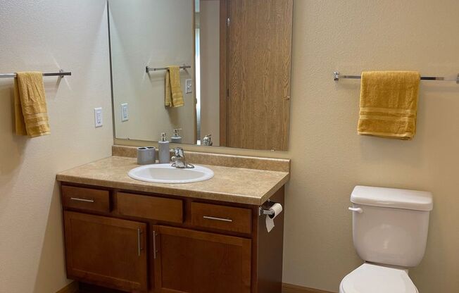 1 bed, 1 bath, 702 sqft, $1,075, Unit 5130-107