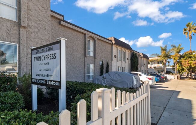 Twin Cypress Apartments