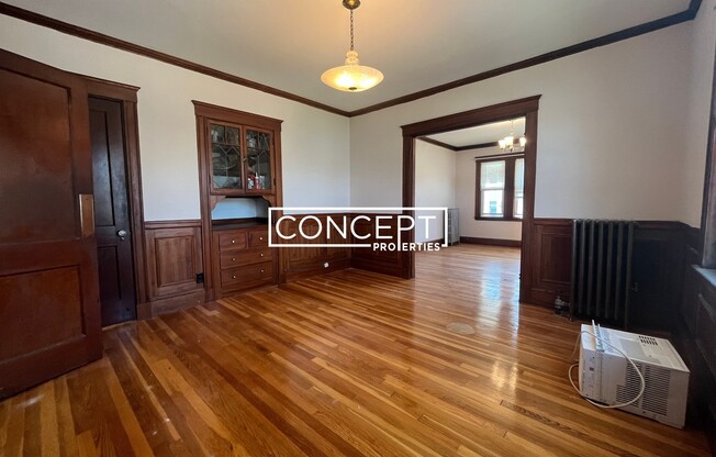 4 beds, 2 baths, 2,000 sqft, $3,700, Unit 2