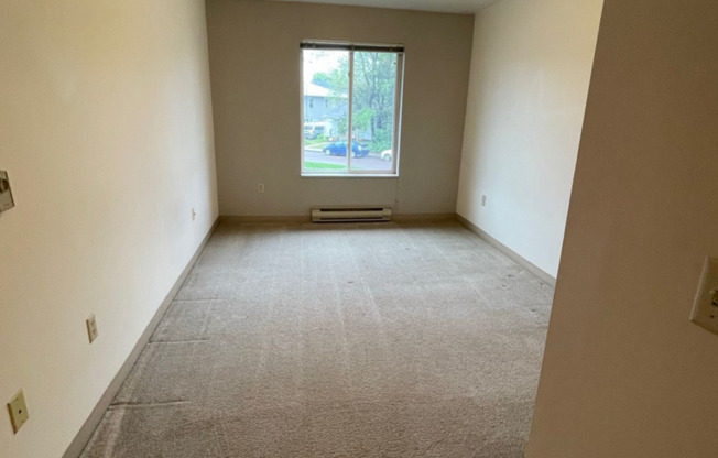 2 beds, 1 bath, 1,000 sqft, $1,075, Unit TE218X-223