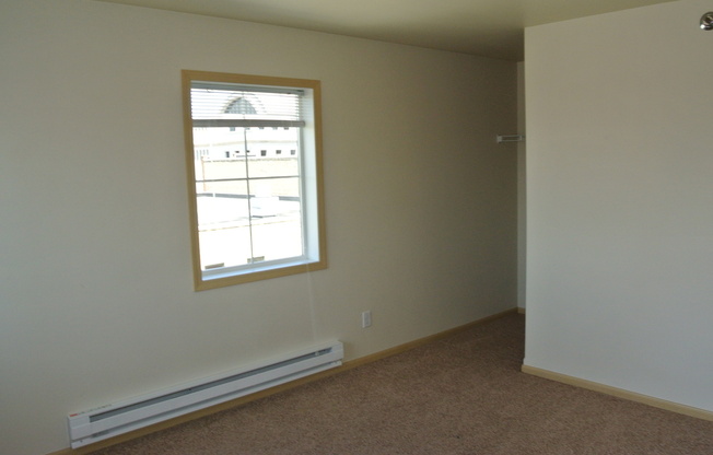 4 beds, 3 baths, 1,445 sqft, $1,680, Unit 202