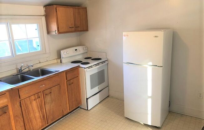 1 bed, 1 bath, $1,175, Unit C