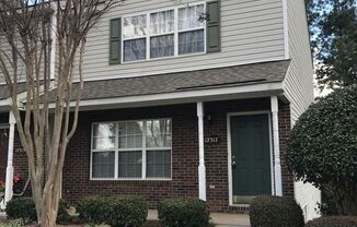 3 Story, 3 Bed End Unit Townhome near Ballantyne