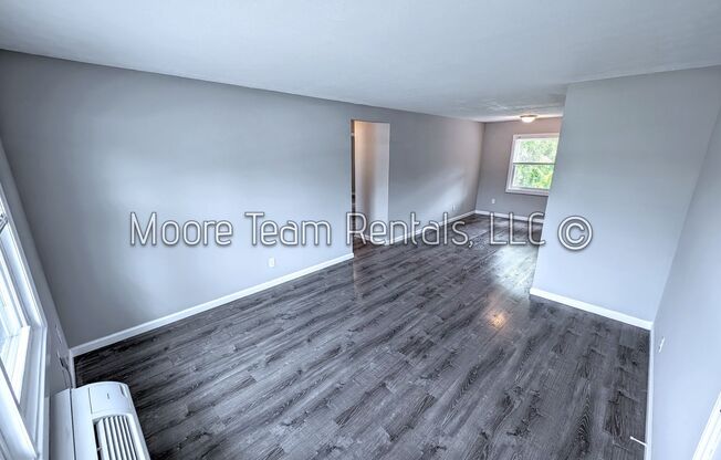 2 beds, 1 bath, $1,475