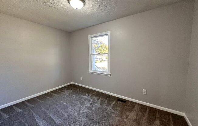 3 beds, 1 bath, $1,695