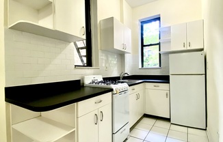 Studio, 1 bath, $2,595, Unit 2B